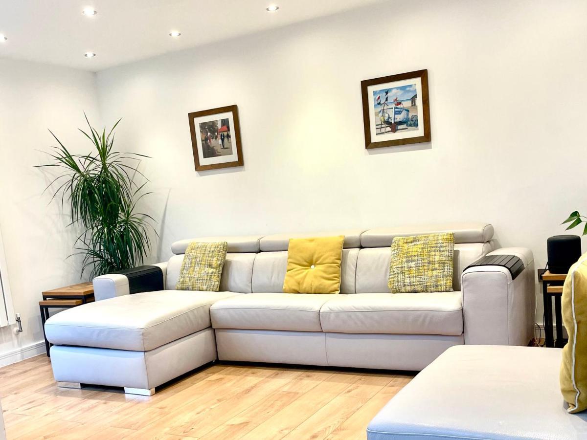 Stunning 1 Bedroom And Double Sofa Bed Near Train Station Σαουθάμπτον Εξωτερικό φωτογραφία